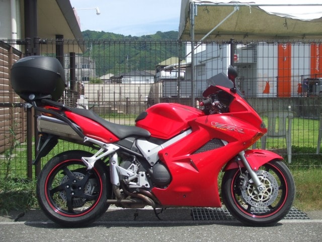 HONDA VFR800