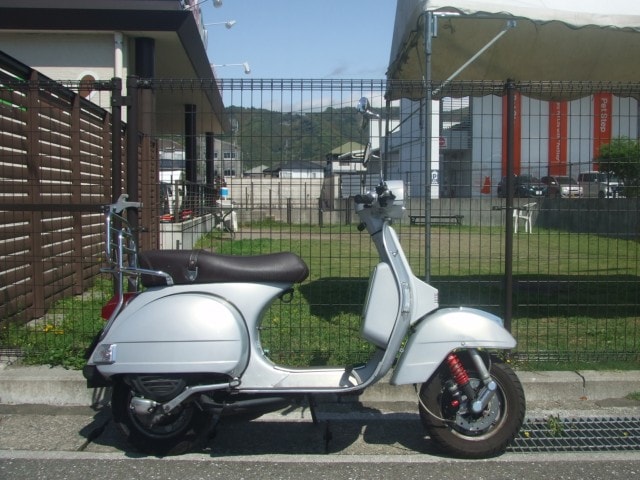 Vespa PX150 Touring