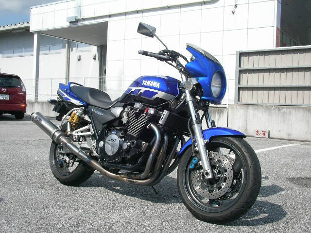 Yくん YAMAHA XJR1300