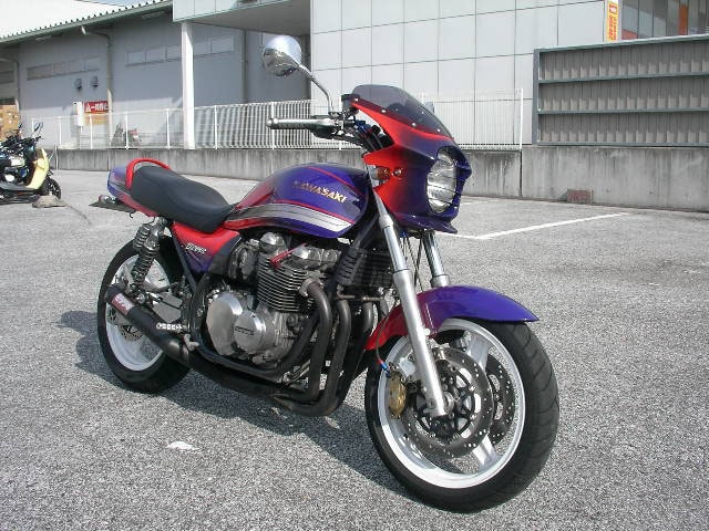 Yさん KAWASAKI ZEPHYR750